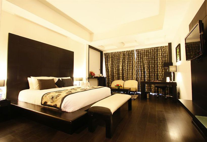 Hotel Grt Grand Estancia Salem 9