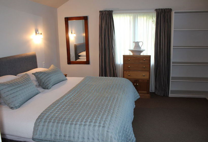 Historic Stone House Queenstown South Island