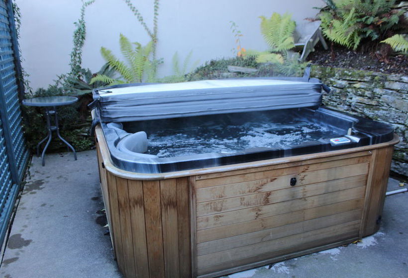 Historic Stone House 14