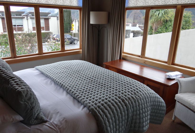 Historic Stone House 8