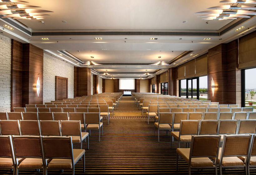 Hotel Hyatt Raipur 12