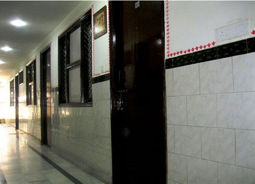 Hostel Ajay International 16