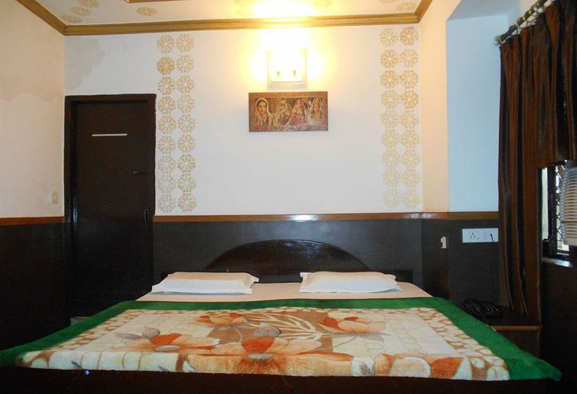 Hostel Ajay International 2