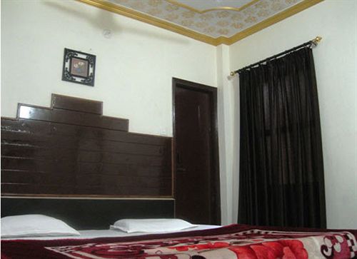 Hostel Ajay International 8