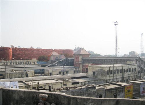 Hostel Ajay International 9