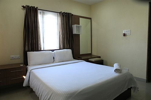Red Sun Serviced Apartments 9