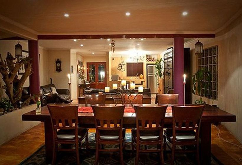 Pensión Goblin's Mead 8