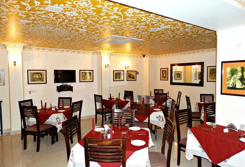 Hotel Umaid Residency