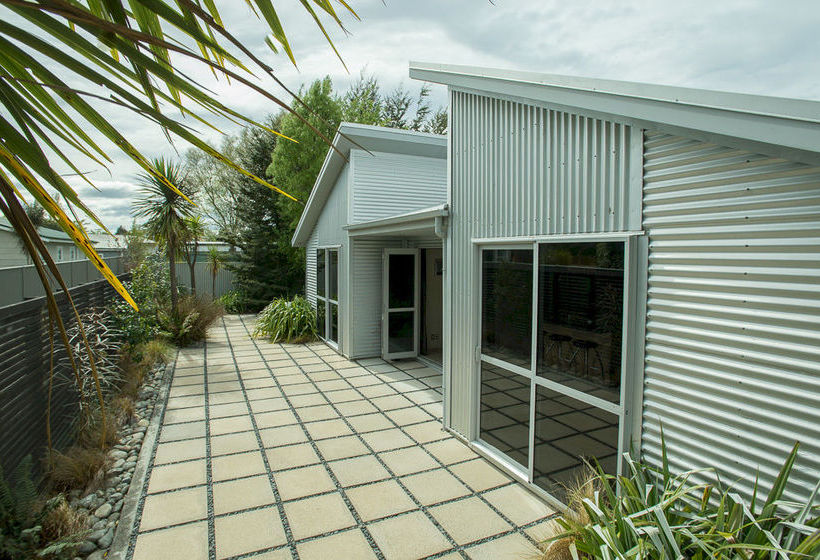 Fiordland Lakeview Motel And Apartments 5