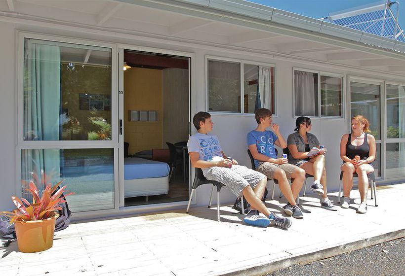 Hotel Russell - Orongo Bay Holiday Park 1