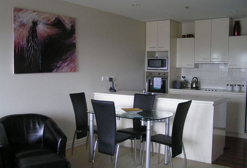 West Fitzroy Apartments 11