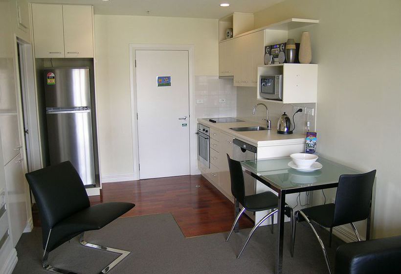 West Fitzroy Apartments 9