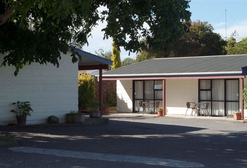 Family Motel At Camilla Court 14