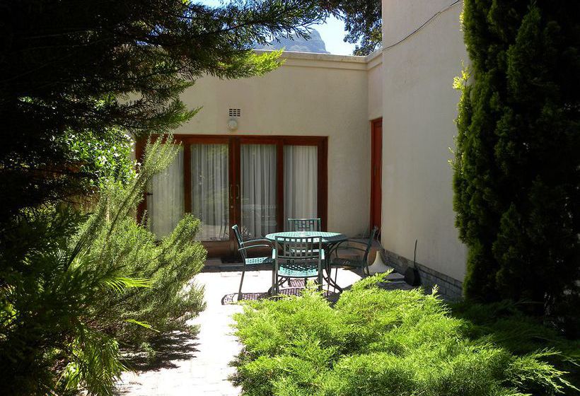 Pension Riversong Guest House & Cottage 4