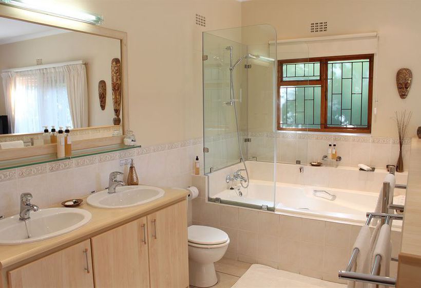 Pension Riversong Guest House & Cottage 7