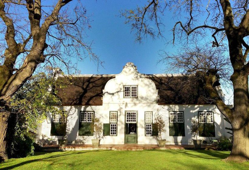 Pension Hawksmoor House 12