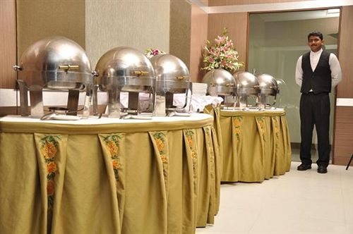 Hotel The Lotus Service Apartment 4