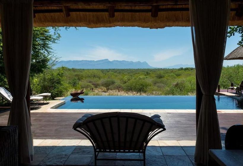 Pension Khaya Ndlovu Manor House 20