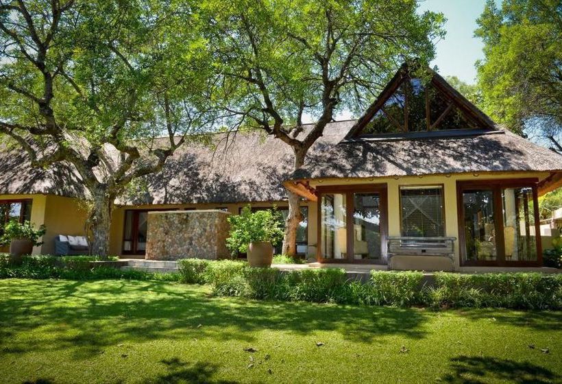 Pension Khaya Ndlovu Manor House 3