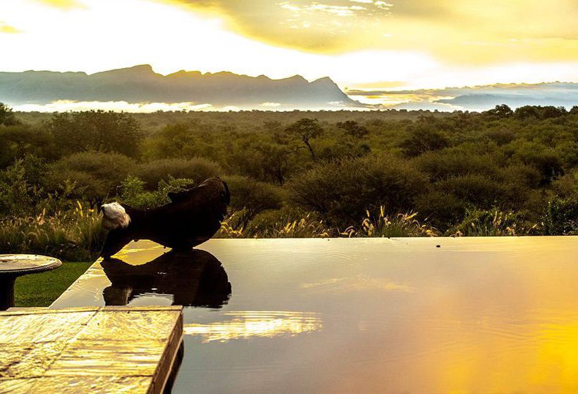 Pension Khaya Ndlovu Manor House 4