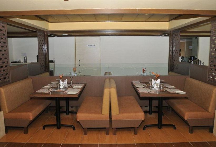 Hotel The Iris Inn By Bhagini 10