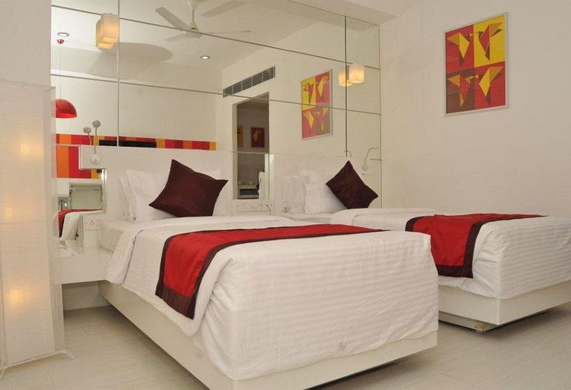 Hotel The Iris Inn By Bhagini 14