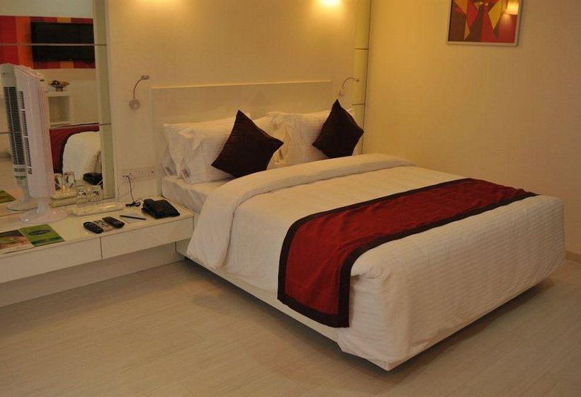 Hotel The Iris Inn By Bhagini 4