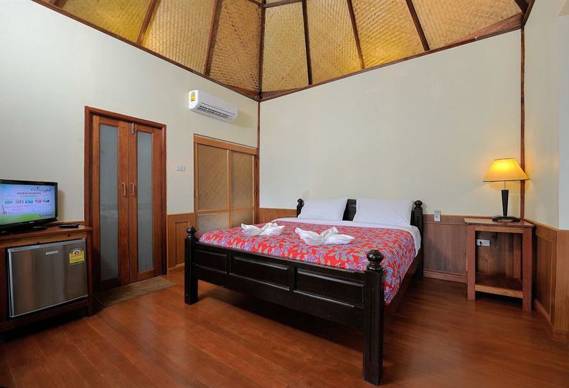 Sunwaree Phi Phi Resort 10