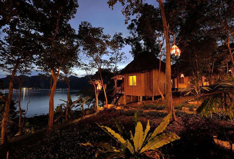 Sunwaree Phi Phi Resort 4