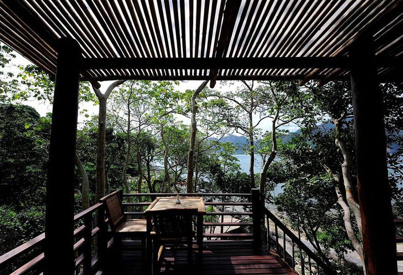 Sunwaree Phi Phi Resort 6