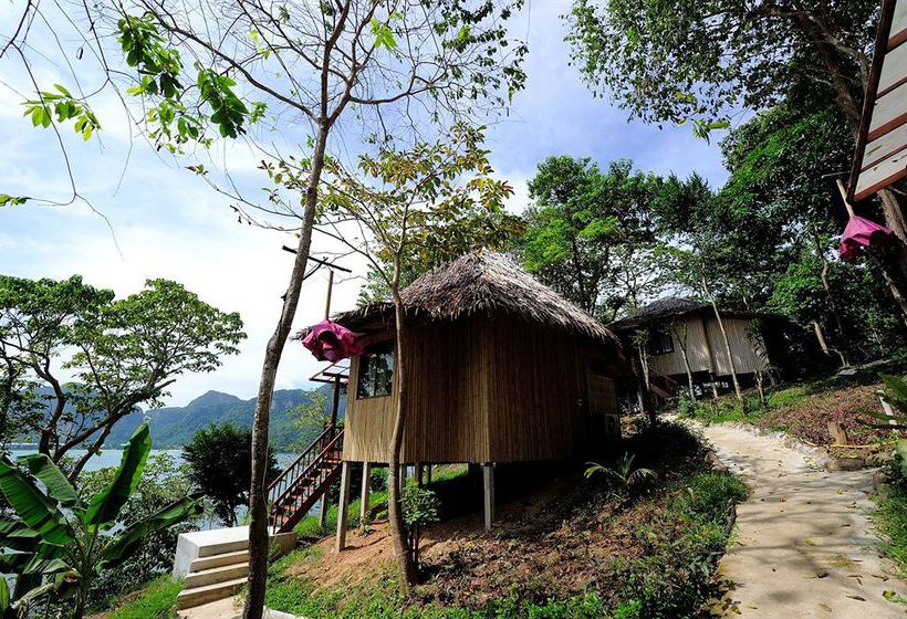 Sunwaree Phi Phi Resort 7