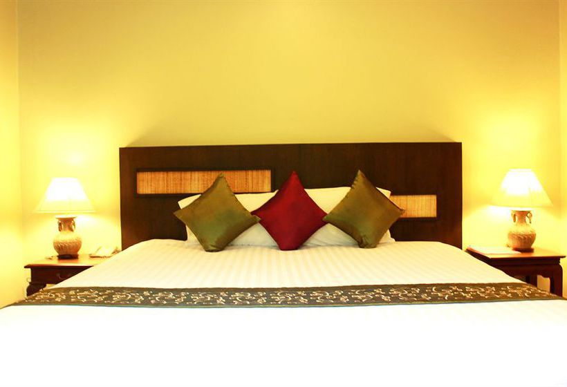 Hotel Hua Hin White Sand 2