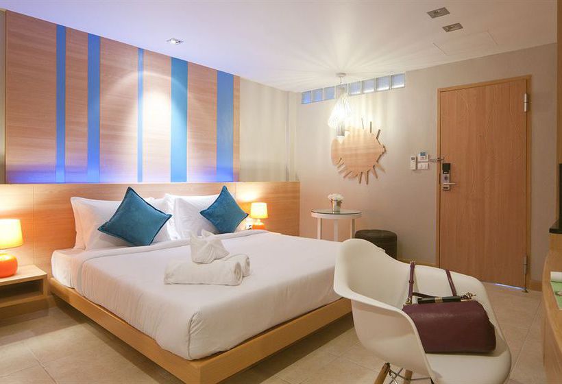 Ratana Aparthotel At Kamala 12