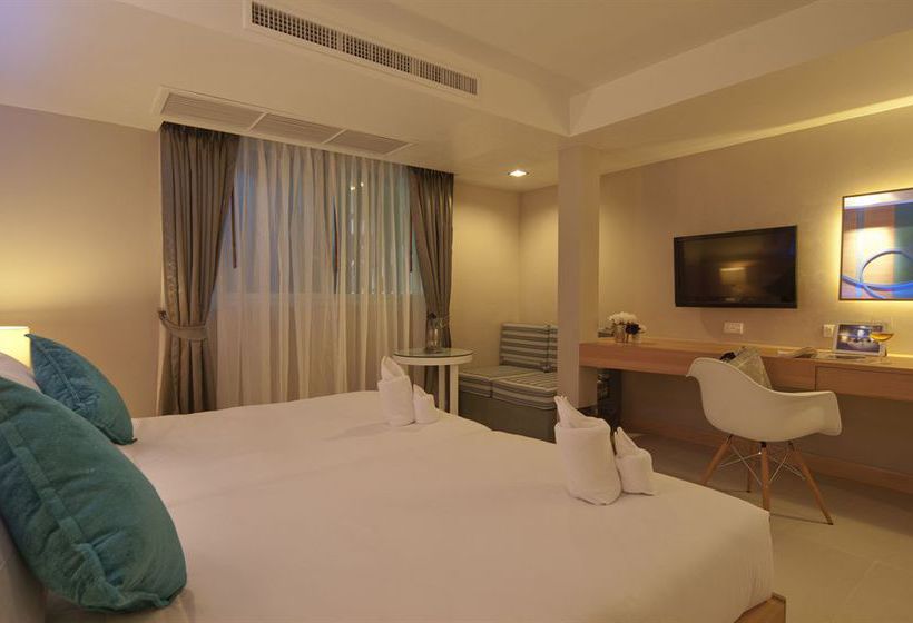 Ratana Aparthotel At Kamala 4