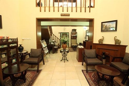 Bed and Breakfast The Colonial Manek Manor 16