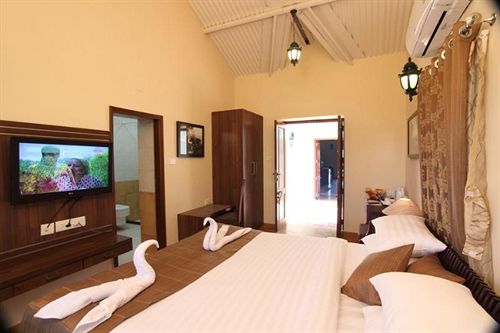 Bed and Breakfast The Colonial Manek Manor 17