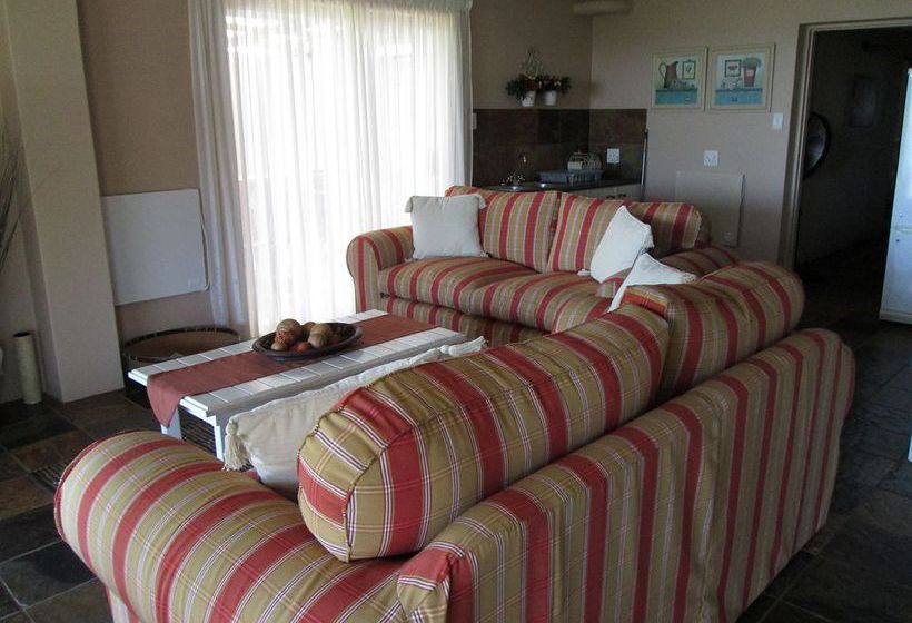 Bed and Breakfast Sea Whisper Guest House 1