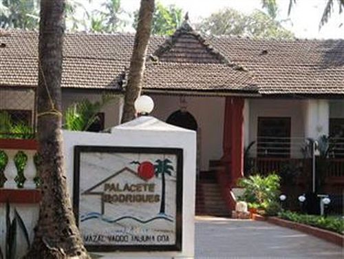 Hotel Palacete Holiday Home Goa