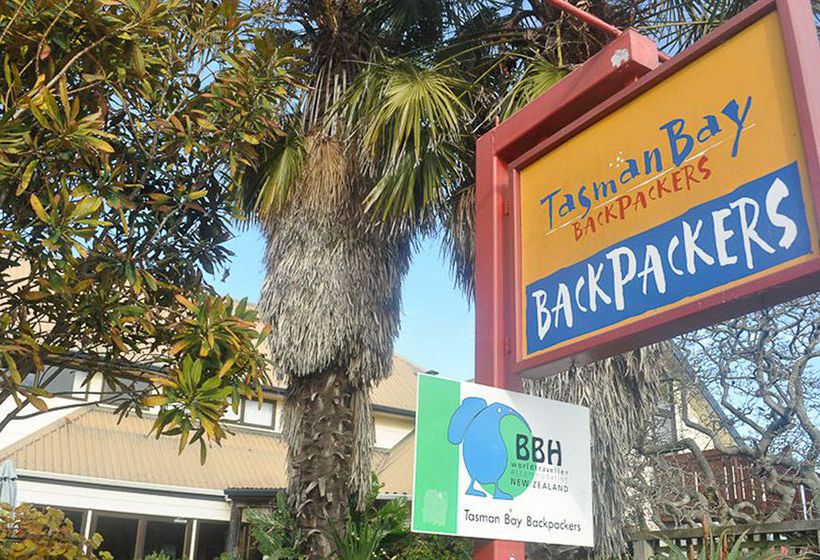 Hostel Tasman Bay Backpackers