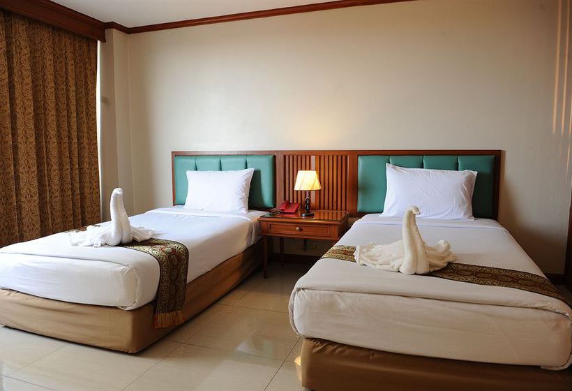 Hotel K Park Grand 6