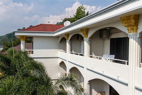 Hotel Toy Residence 6