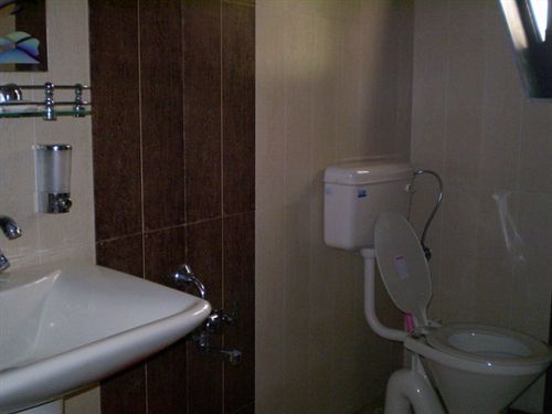 Pensione Shalimar Enclave 2