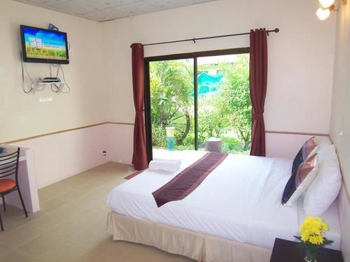 Hotel Airport Overnight 11