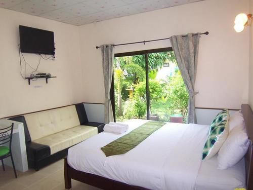 Hotel Airport Overnight 17