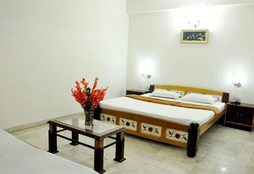 Hotel Daawat Palace 11