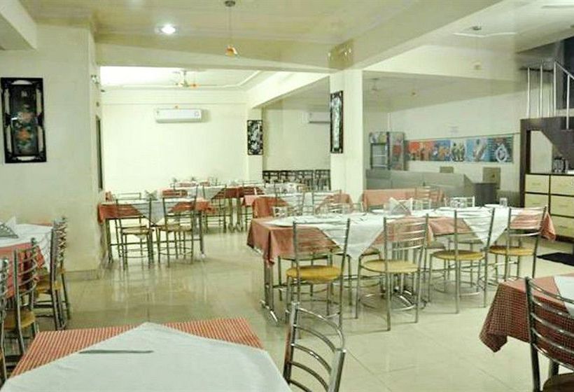 Hotel Daawat Palace 9