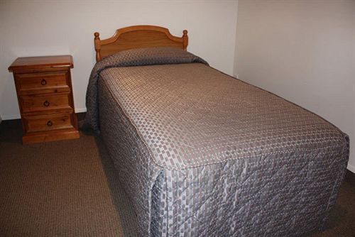 Anchorage Motor Lodge 18