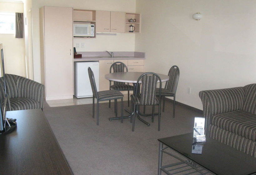 Anchorage Motor Lodge 3