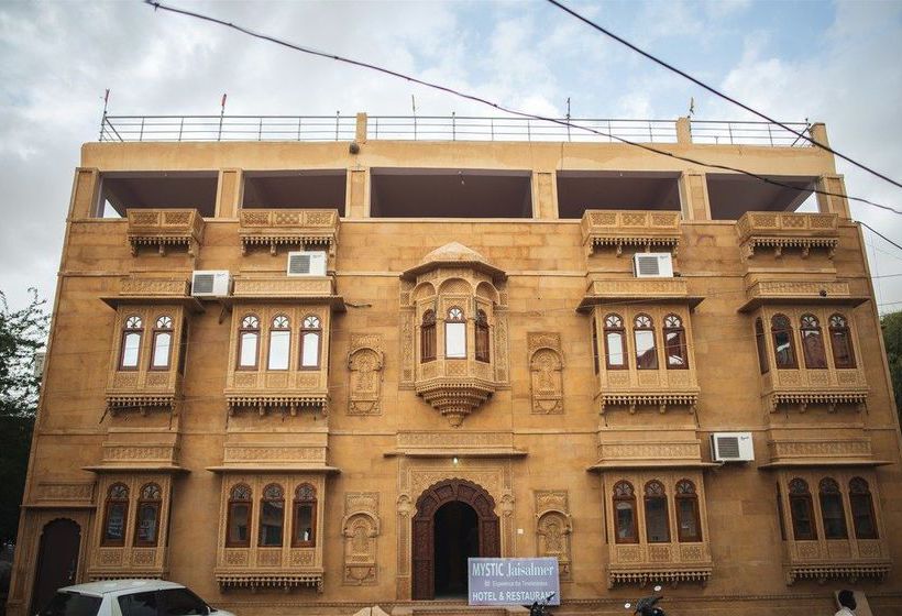 Mystic Jaisalmer Hostel / Backpacker