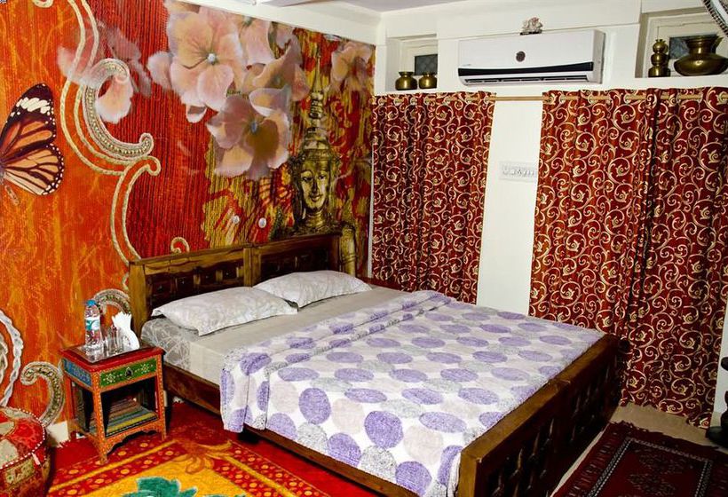 Pension Hem Guest House 14